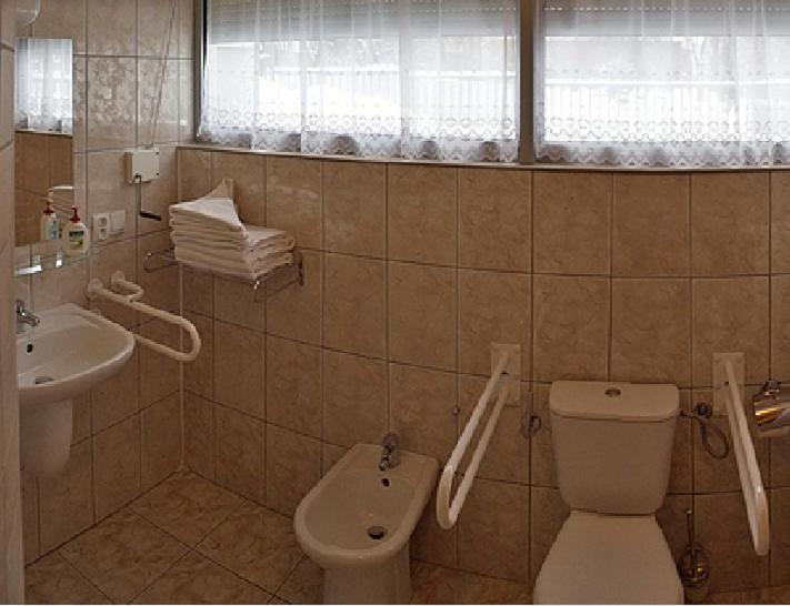 Villa Centrum With Access Kitchen (Adults Only) Zielona Gora  Bilik gambar